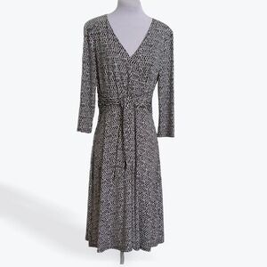 Kasper Black White Faux Wrap Dress Size 8 Tie Waist 3/4 Sleeve Career Office
